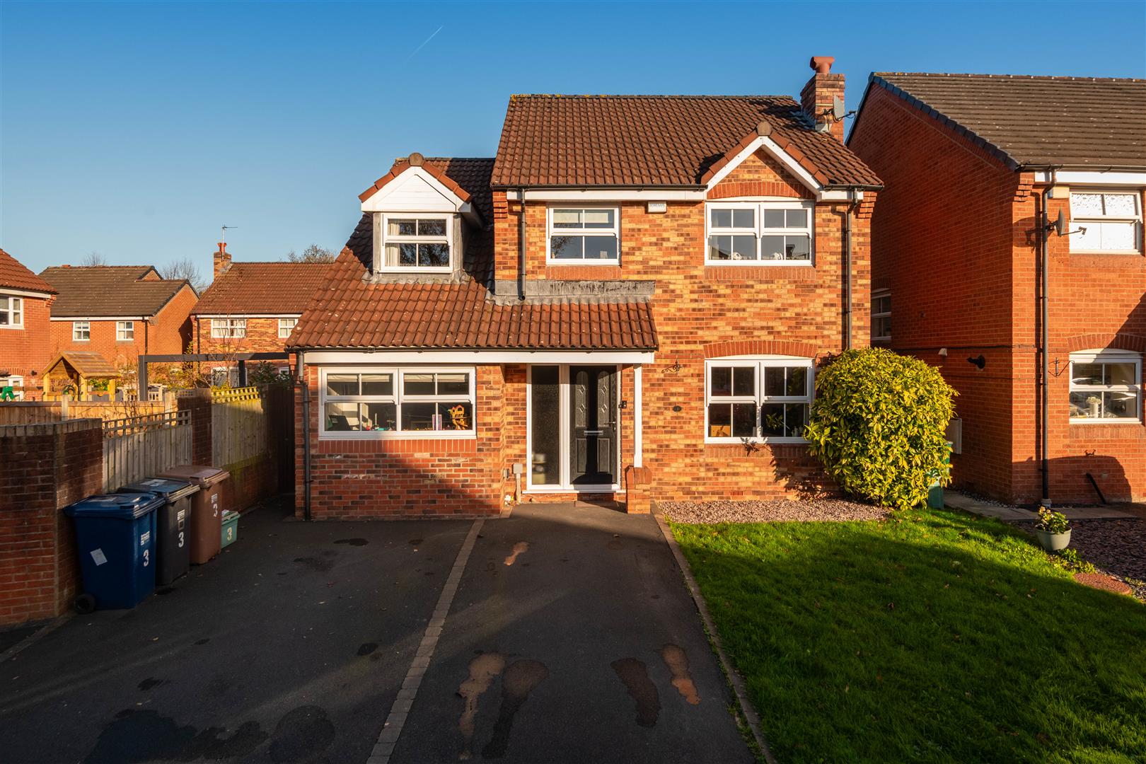 4 bed property in Avocet Court, Leyland